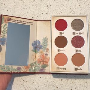 Storybook cosmetics red riding hood palette ❤️